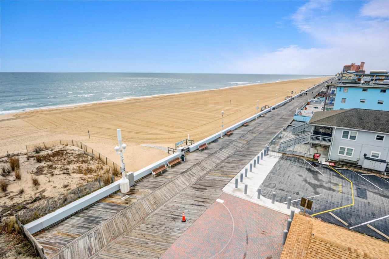 Dunes Suites Oceanfront Ошен Сити Экстерьер фото